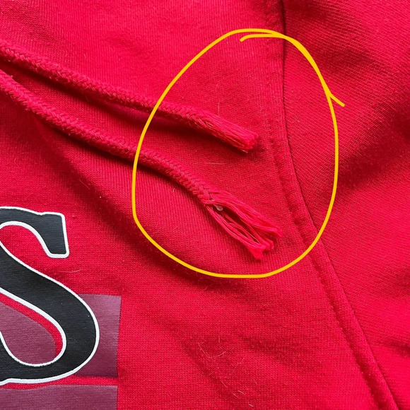 Ultra Game Unisex Adult NBA Chicago Bulls Red Pullover Hoodie - Size S - GUC* - Picture 6 of 10